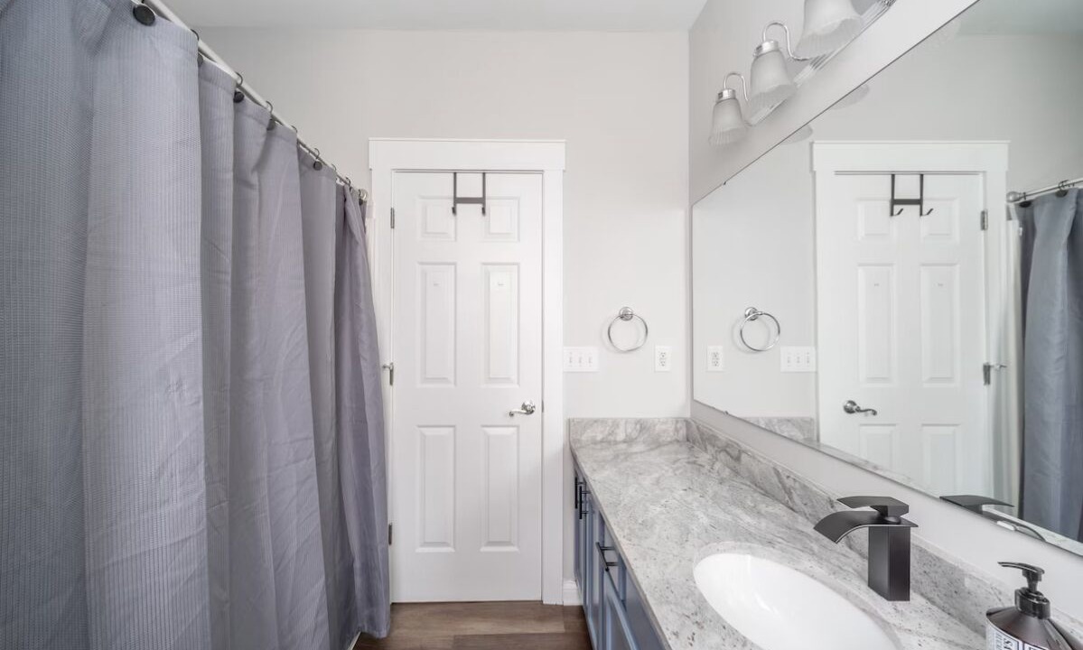 Photo of Bathroom in McKnight