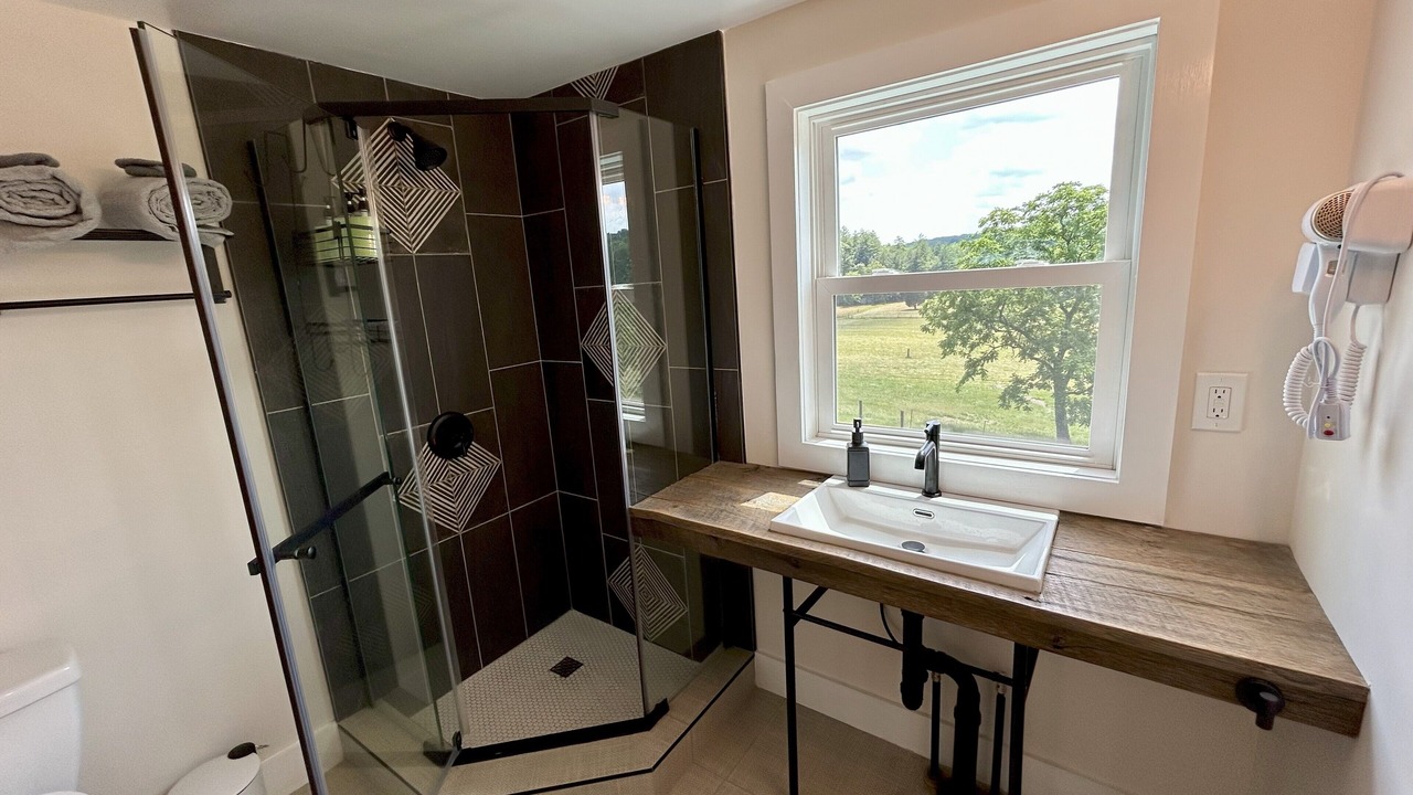 Photo of Bathroom in Berkeley Springs