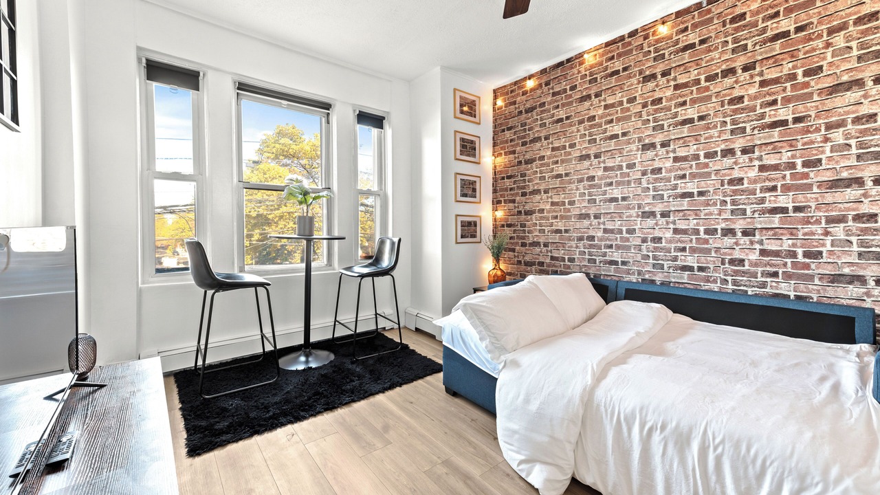 Photo of Bedroom in West New York