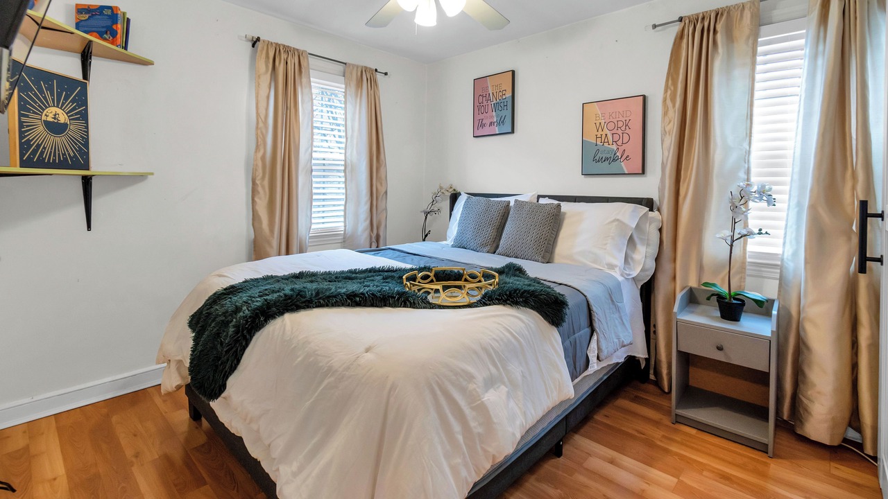 Photo of Bedroom in Hopelawn