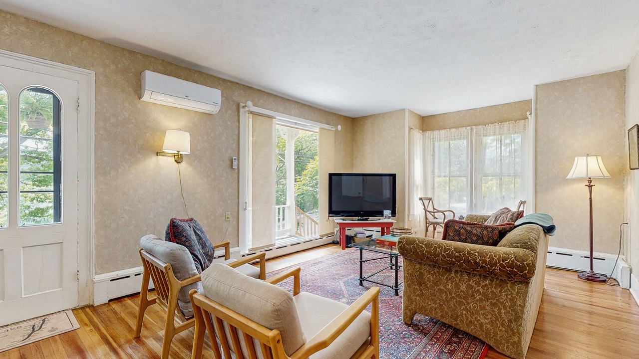 Photo of Livingroom in Town of Jerusalem