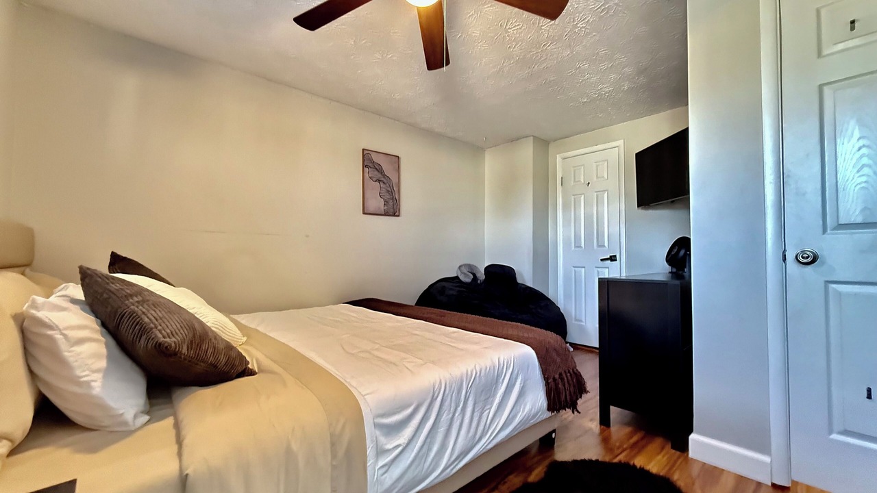 Photo of Bedroom in Nottingham