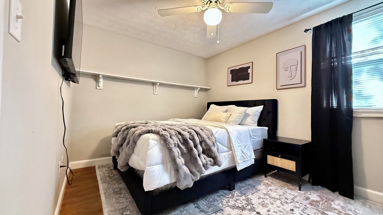 Photo of Bedroom in Nottingham