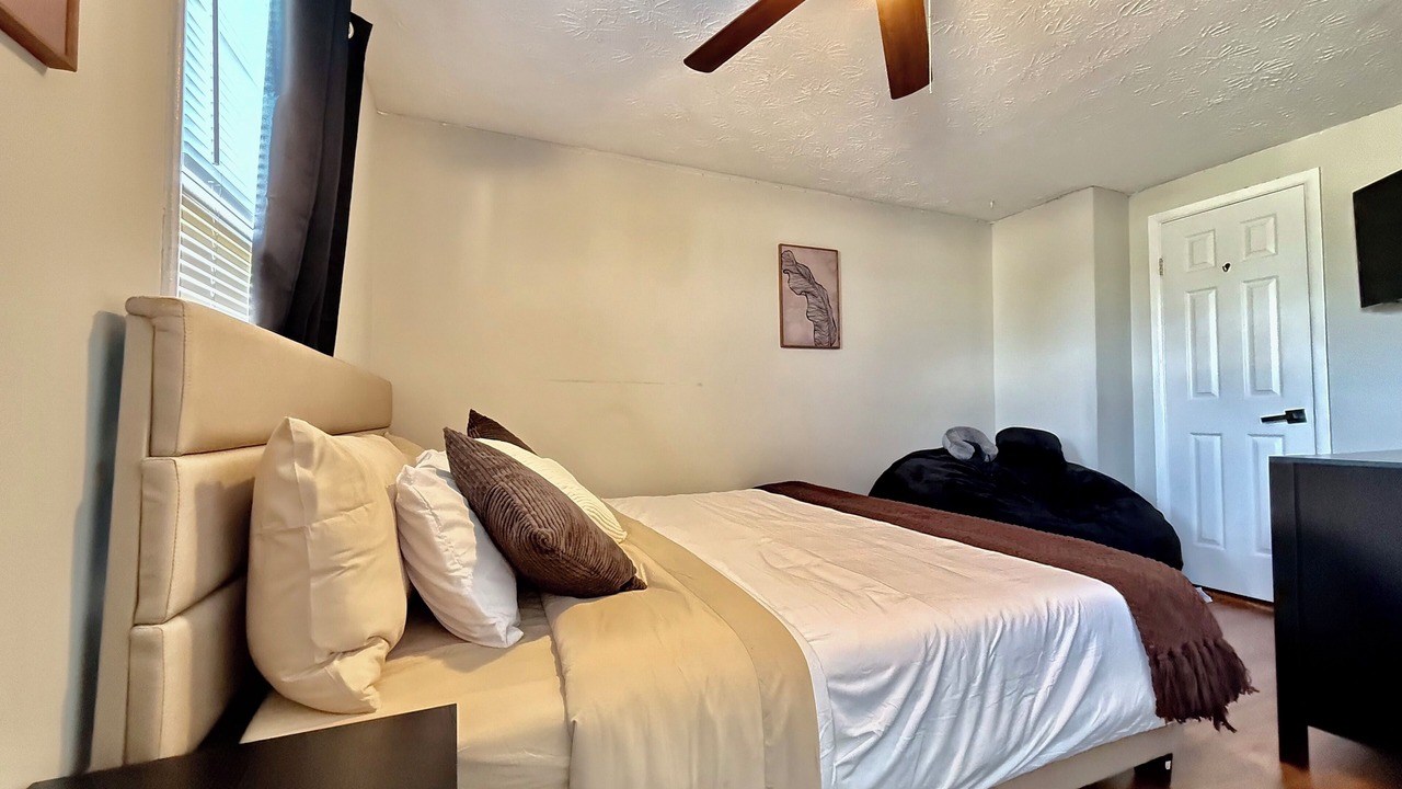 Photo of Bedroom in Nottingham