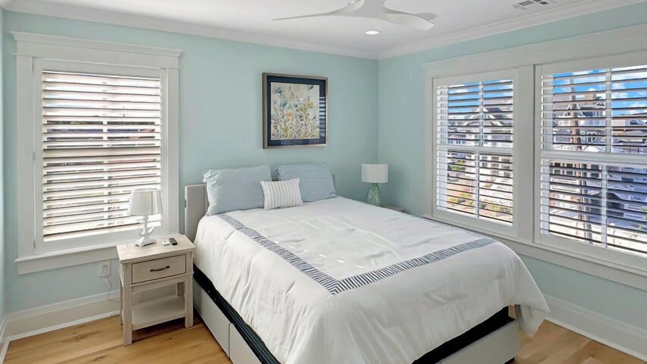 Photo of Bedroom in Bay Head