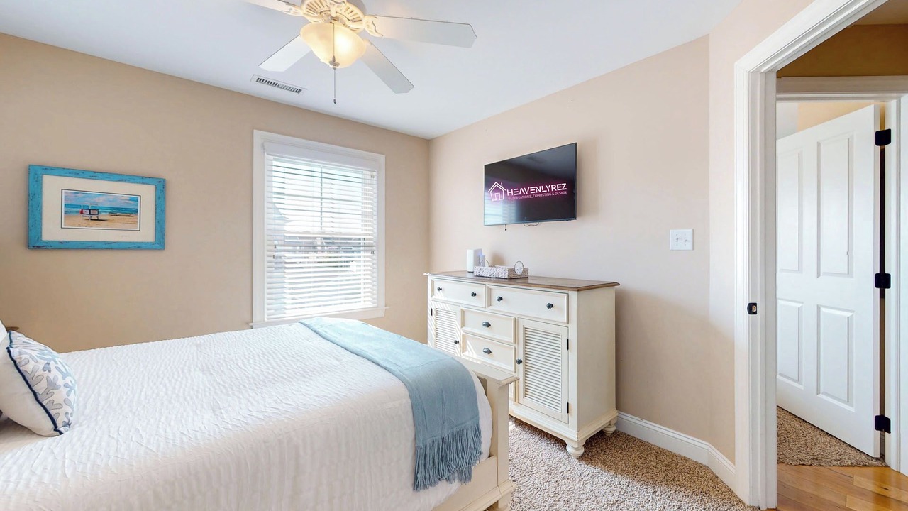 Photo of Bedroom in South End