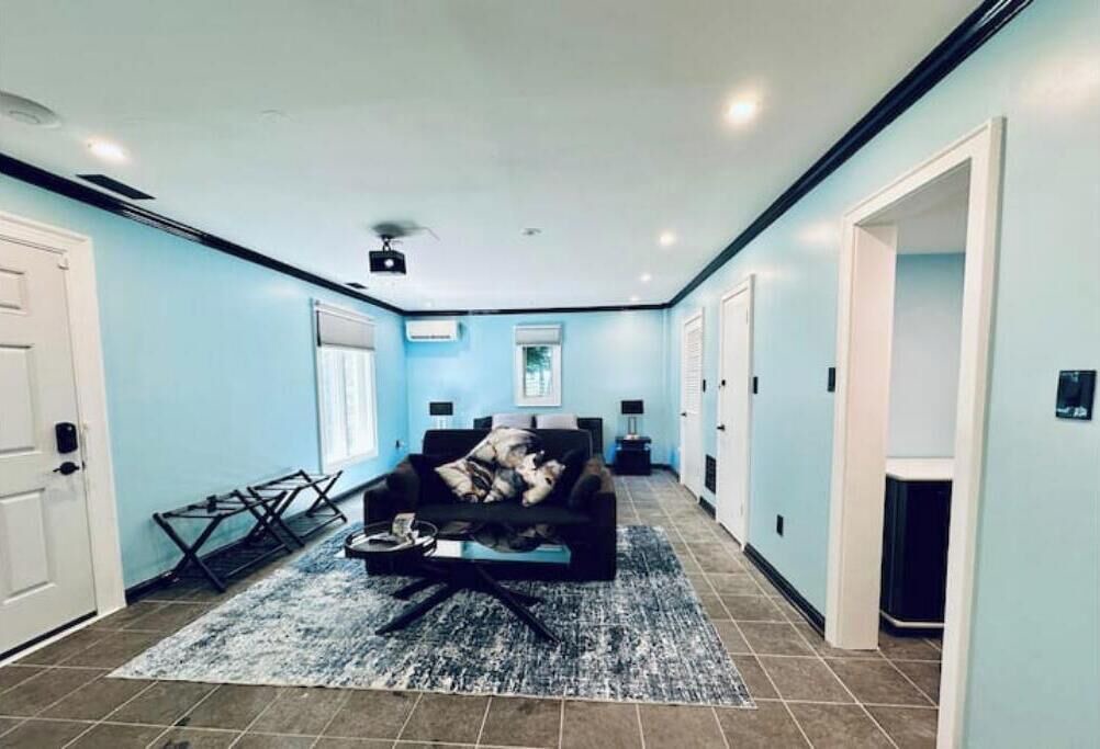 Photo of Livingroom in Dickerson