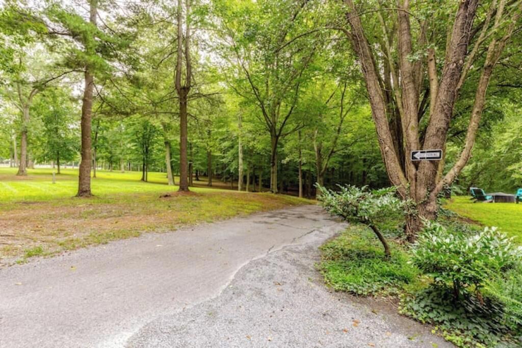 Photo of Outdoor in Dickerson