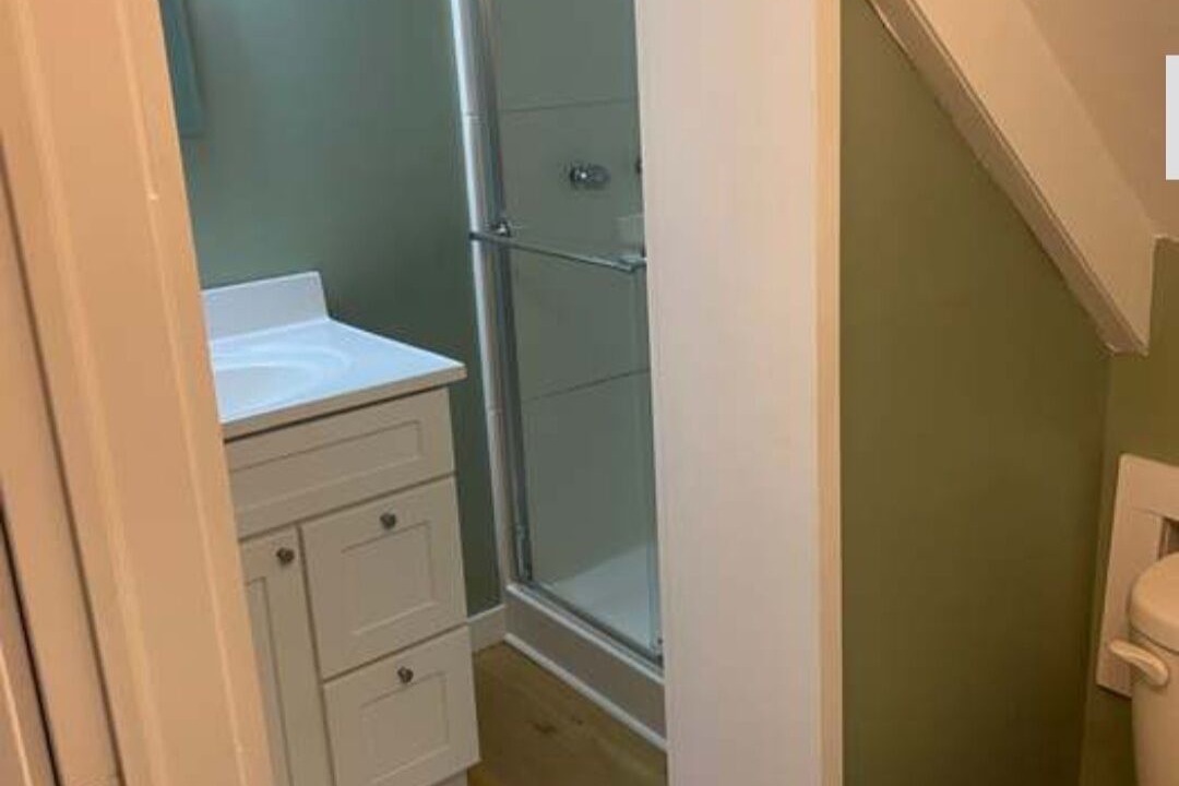 Photo of Bathroom in White Mills