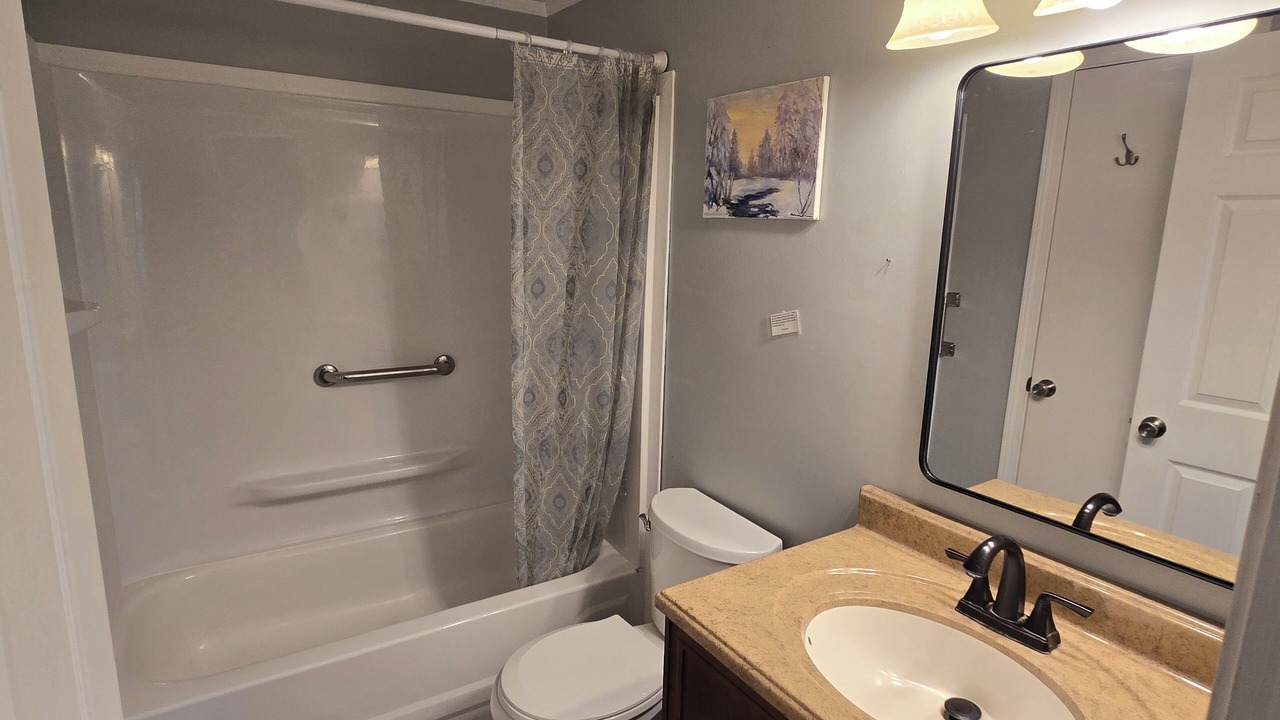 Photo of Bathroom in Friendsville