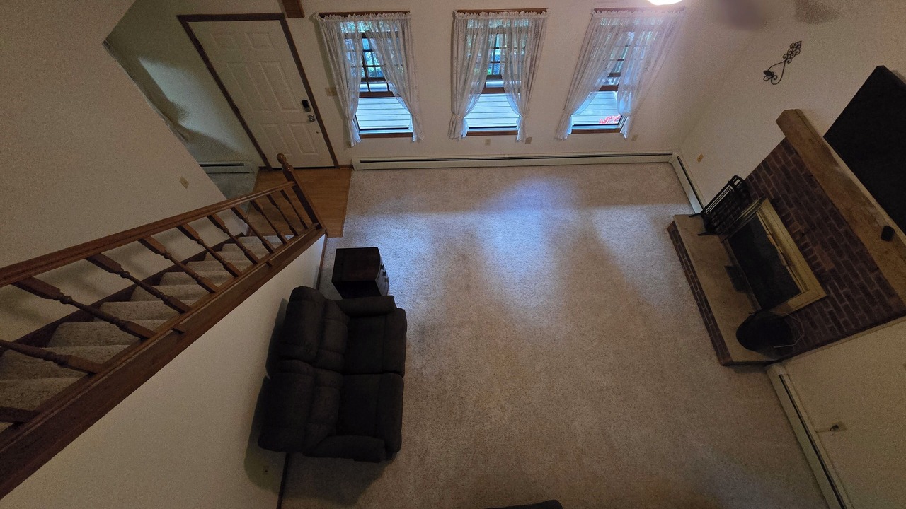 Photo of Livingroom in Edgewood