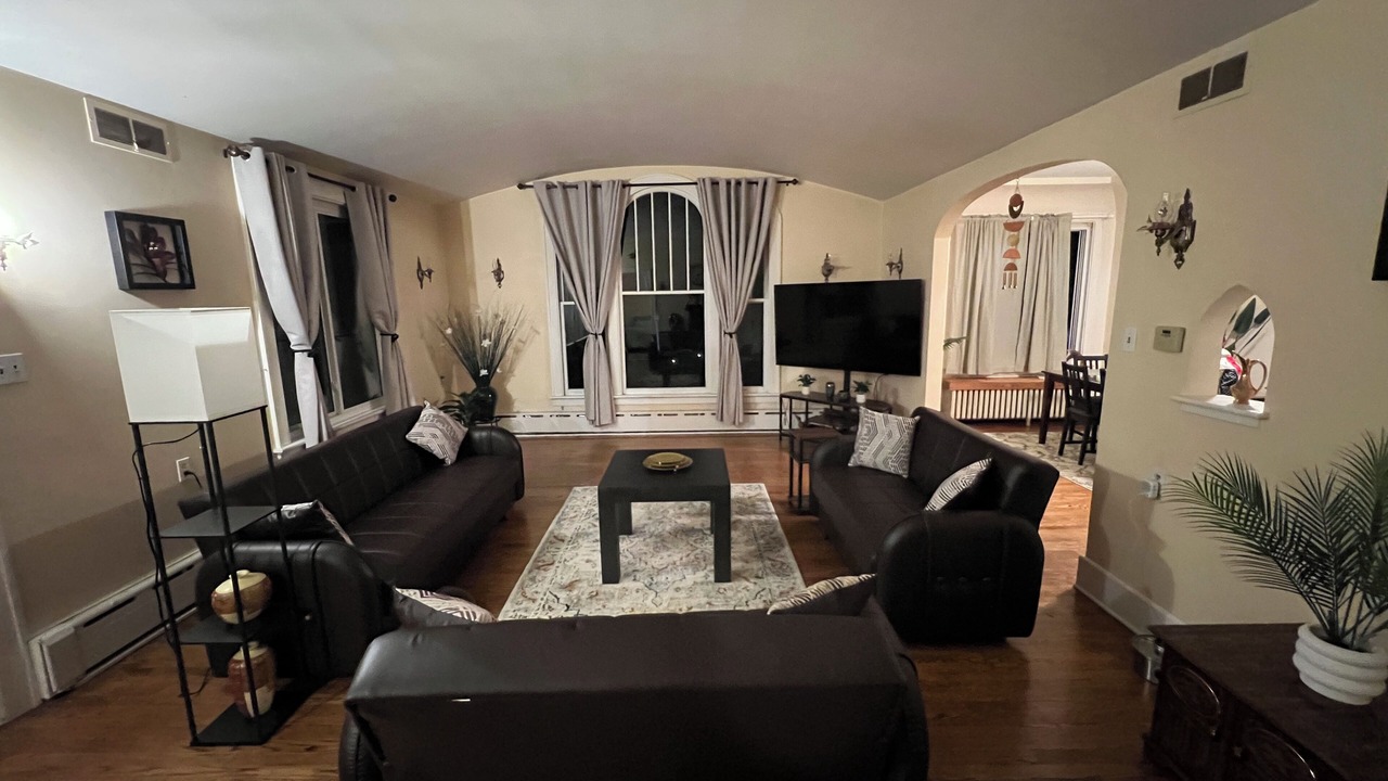 Photo of Livingroom in Tire Hill