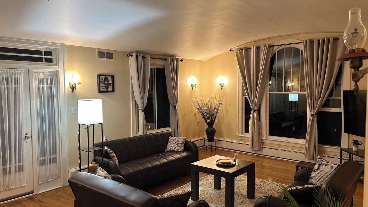 Photo of Livingroom in Tire Hill