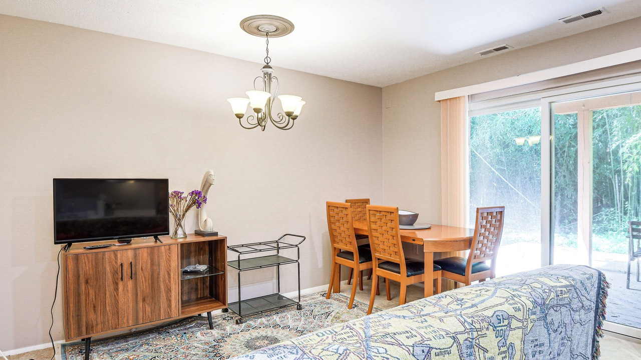 Photo of Bedroom in Simpsonville