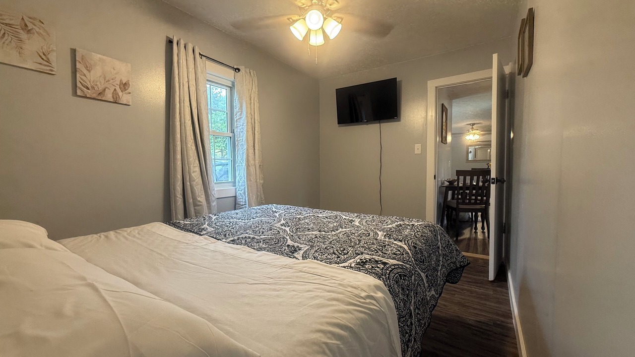 Photo of Bedroom in Westwood