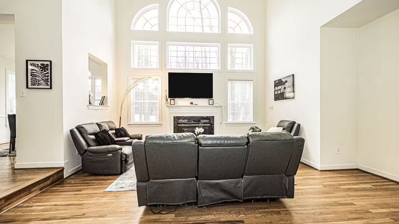 Photo of Livingroom in Bowie