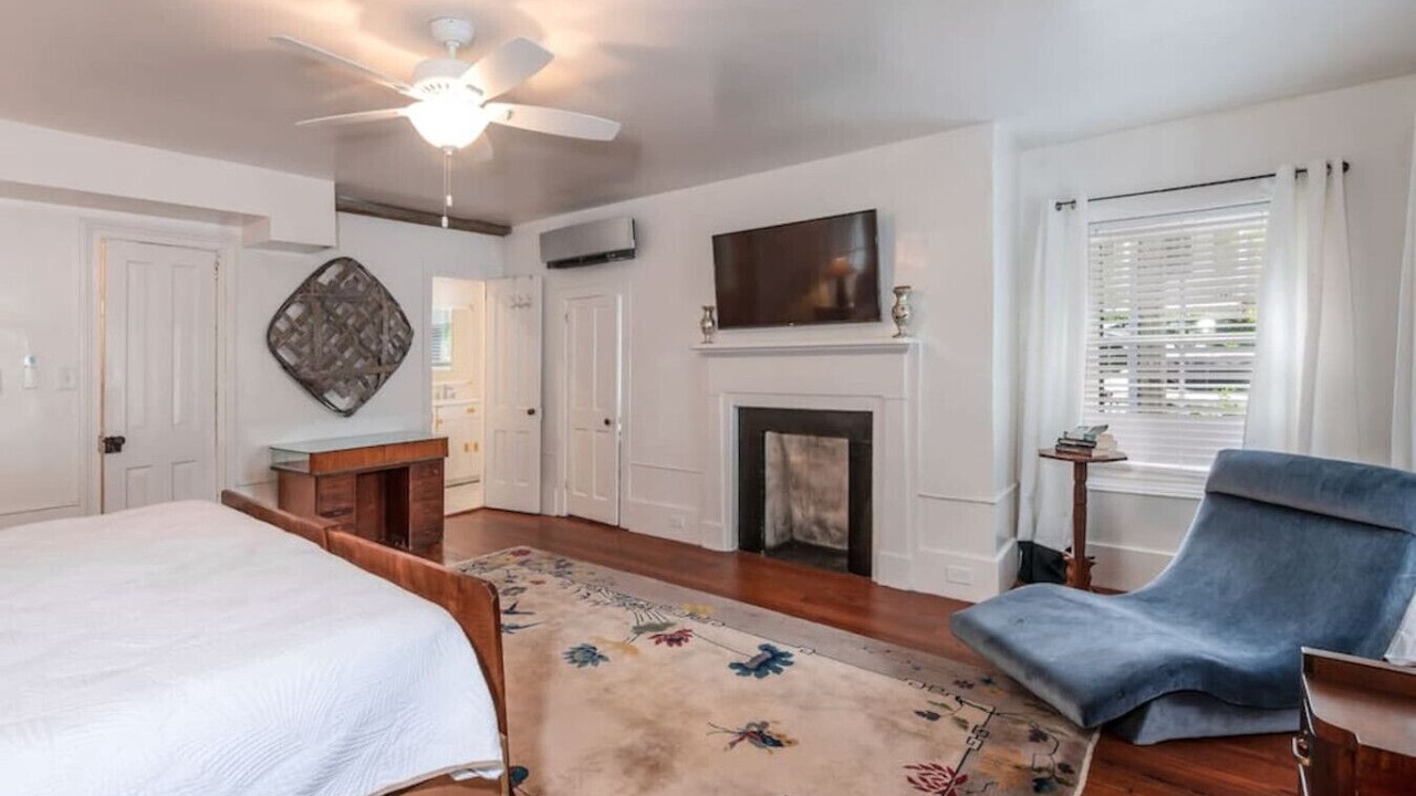 Photo of Bedroom in Harleston Village
