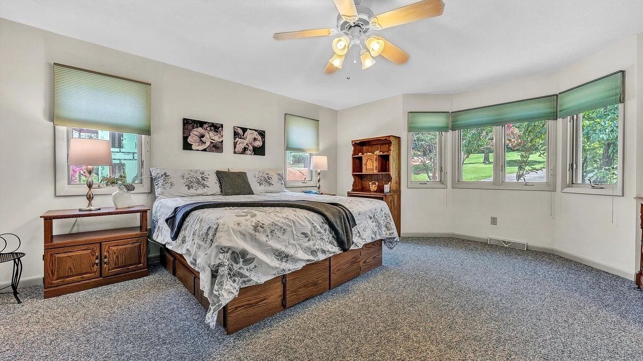 Photo of Bedroom in Westlake Corner