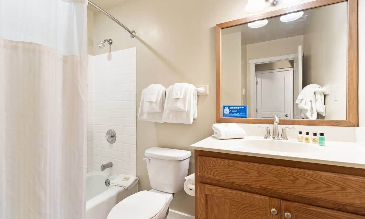 Photo of Bathroom in Shawnee On Delaware