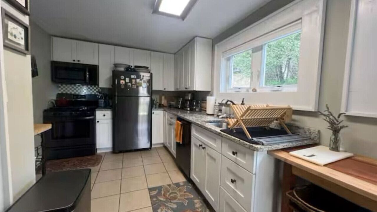 Photo of Kitchen in Thomas