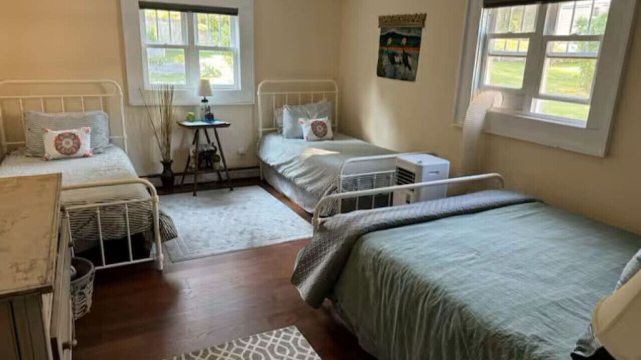 Photo of Bedroom in Thomas