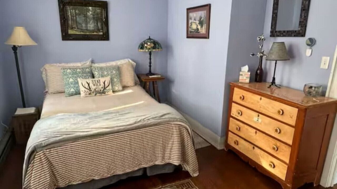 Photo of Bedroom in Thomas
