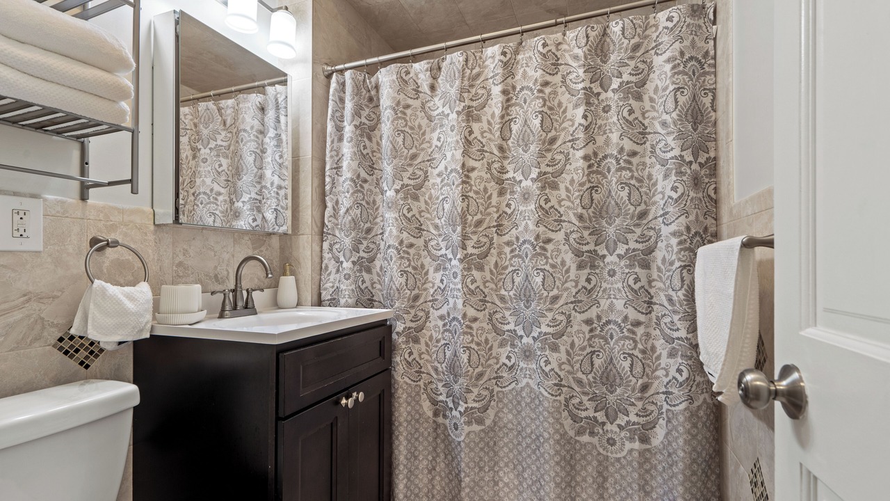 Photo of Bathroom in North Bergen