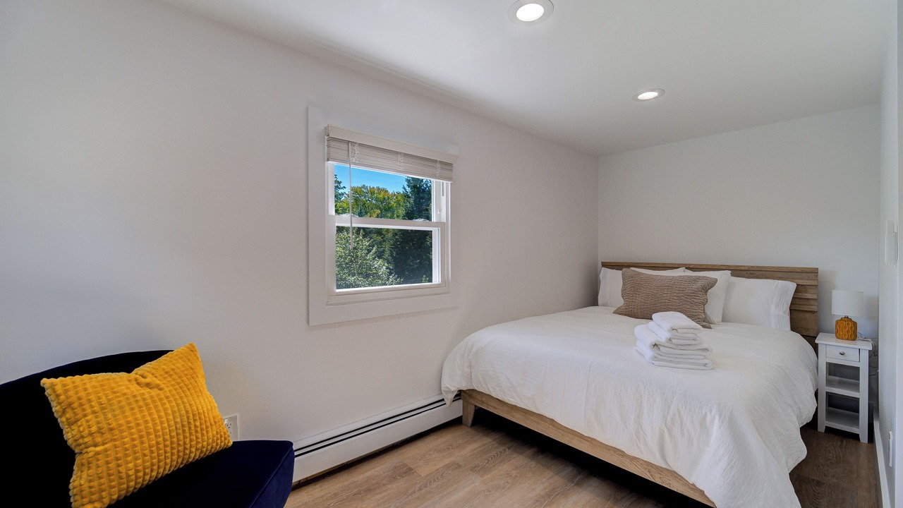 Photo of Bedroom in White Lake