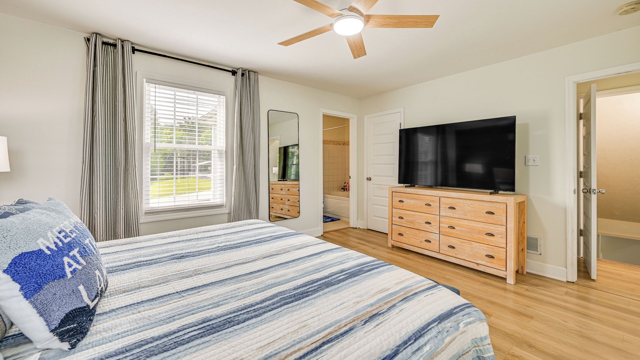 Photo of Bedroom in Mount Vernon