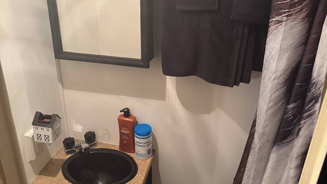 Photo of Bathroom in Euclid