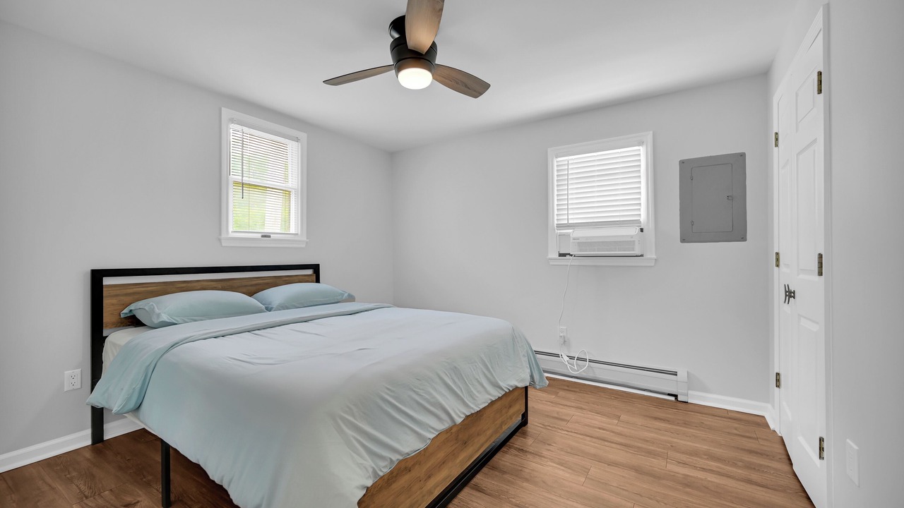 Photo of Bedroom in Hewitt