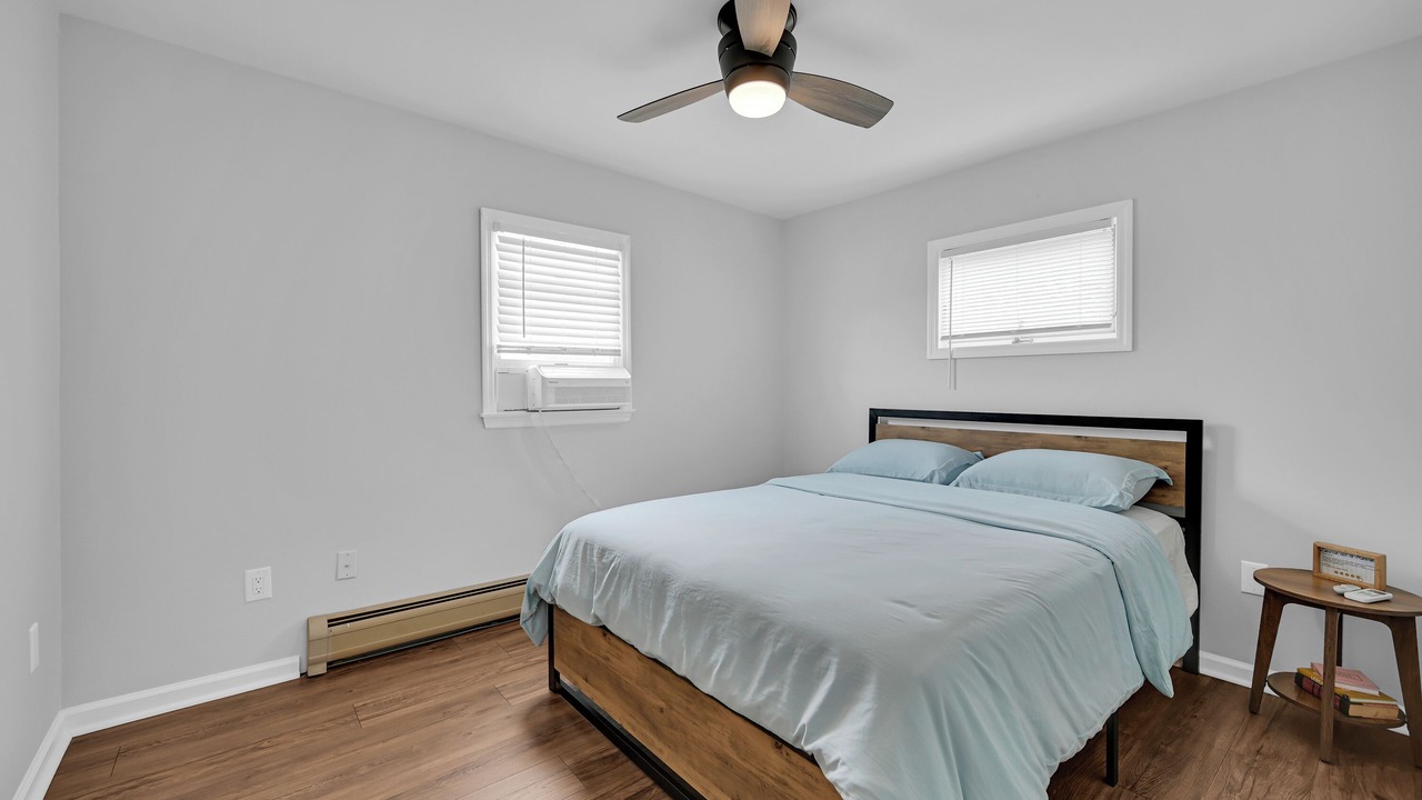 Photo of Bedroom in Hewitt