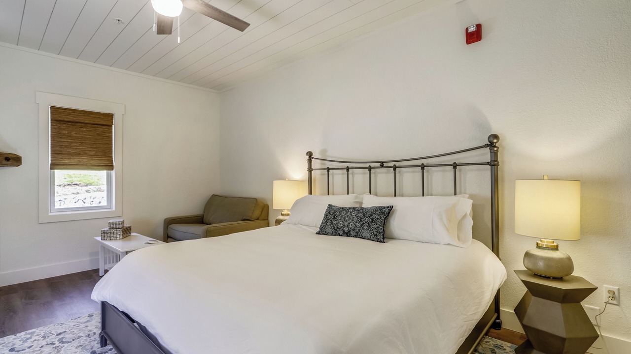 Photo of Bedroom in North Glade Hills