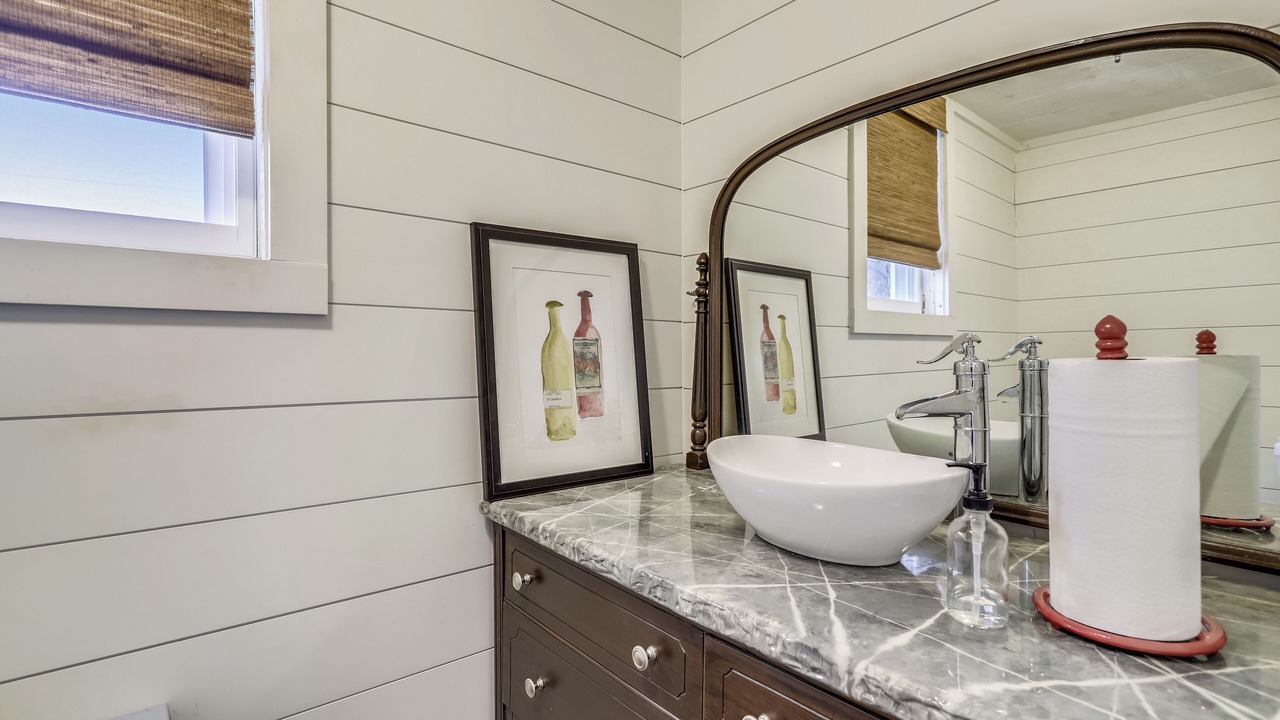 Photo of Bedroom in North Glade Hills