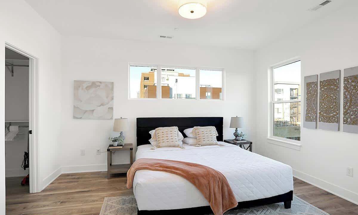 Photo of Bedroom in Lockerbie Square