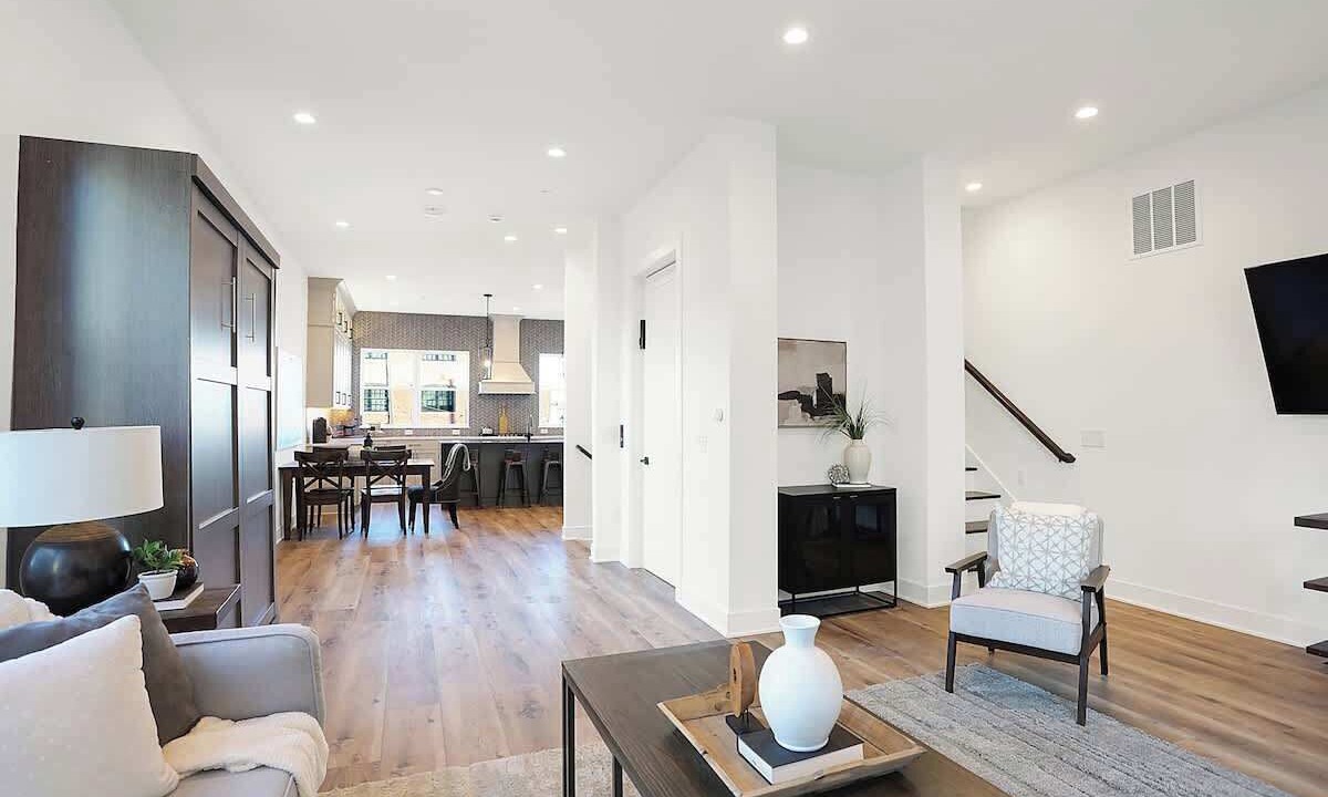 Photo of Livingroom in Lockerbie Square