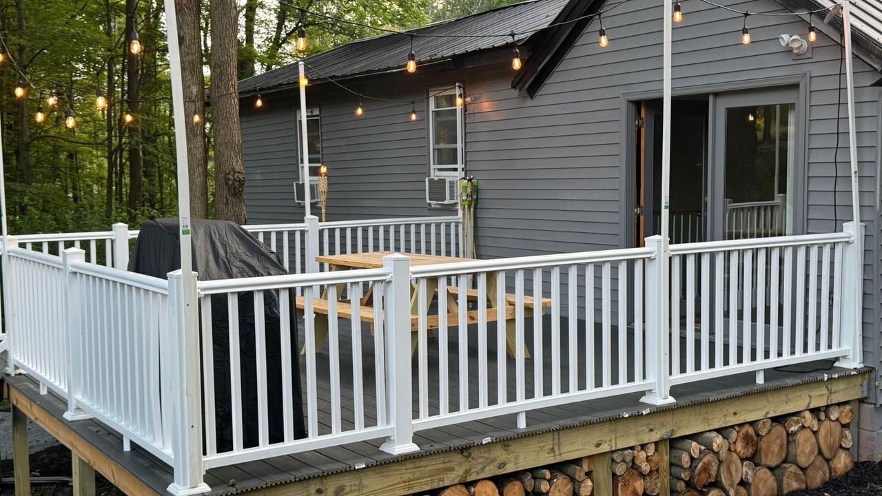 Photo of Outdoor in Greentown