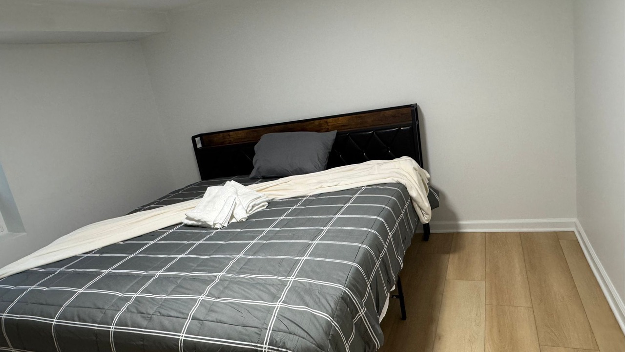 Photo of Bedroom in Greentown