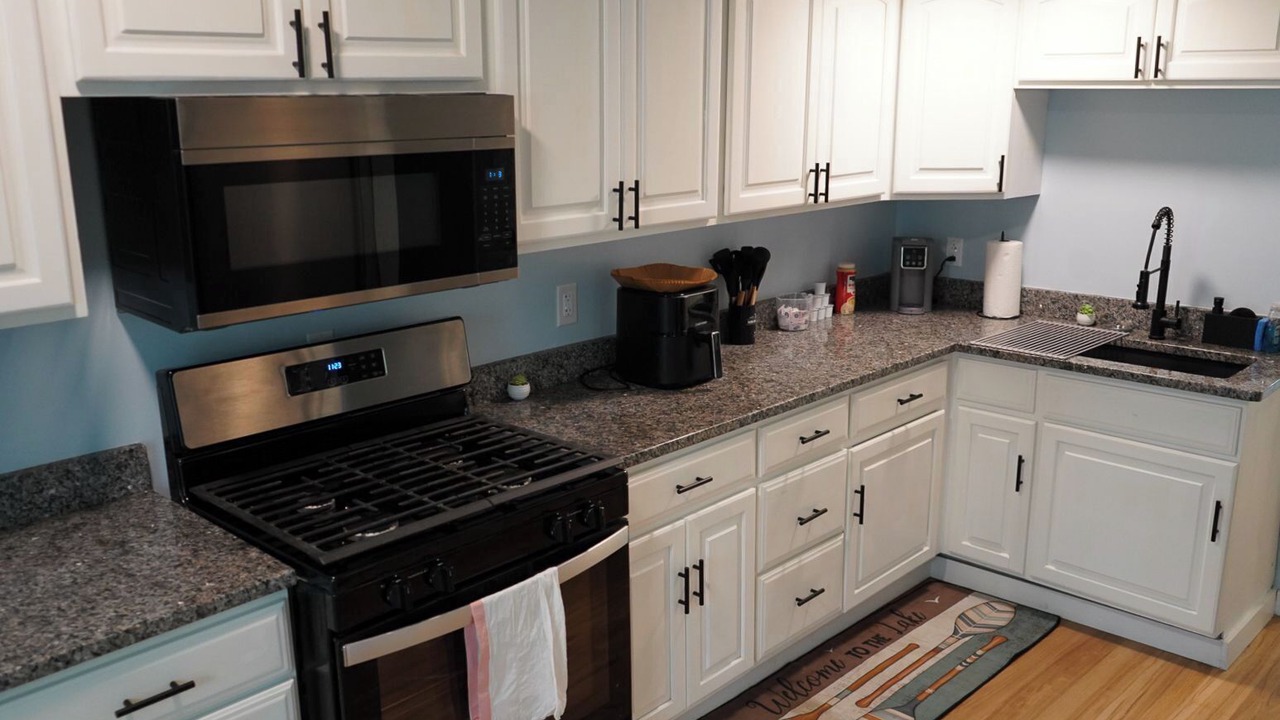 Photo of Kitchen in Geneva-on-the-Lake