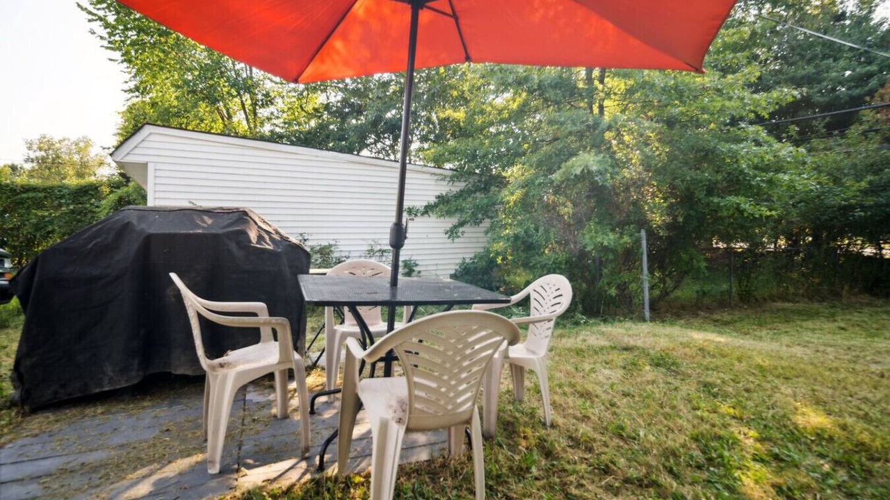 Photo of Outdoor in Euclid