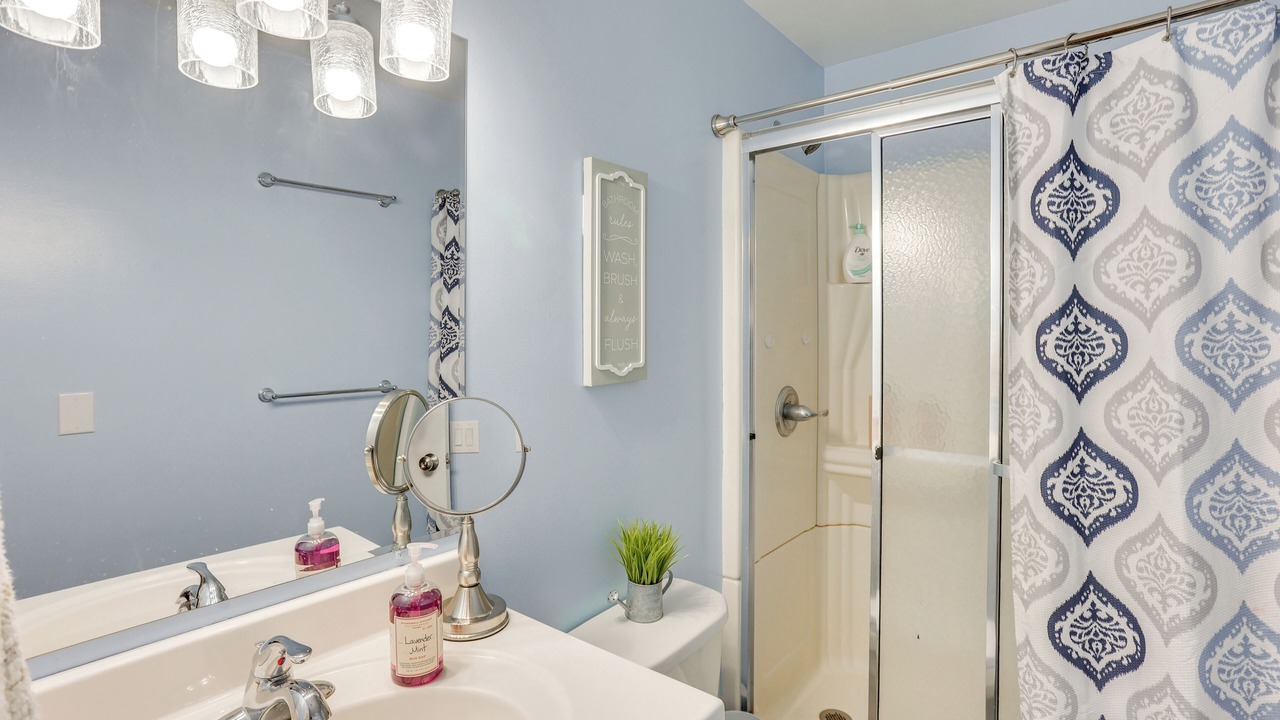 Photo of Bathroom in Elizabethtown
