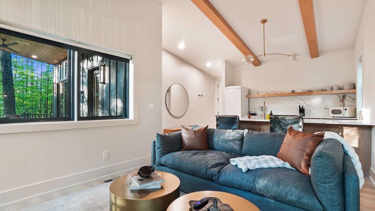 Photo of Livingroom in Rockbridge