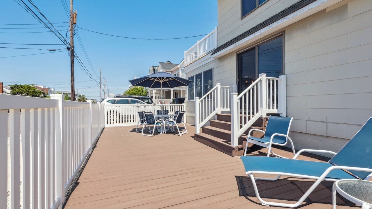 Photo of Patio Balcony in Avalon