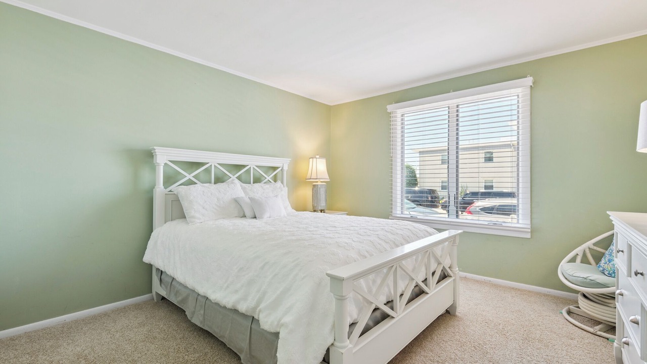 Photo of Bedroom in Avalon