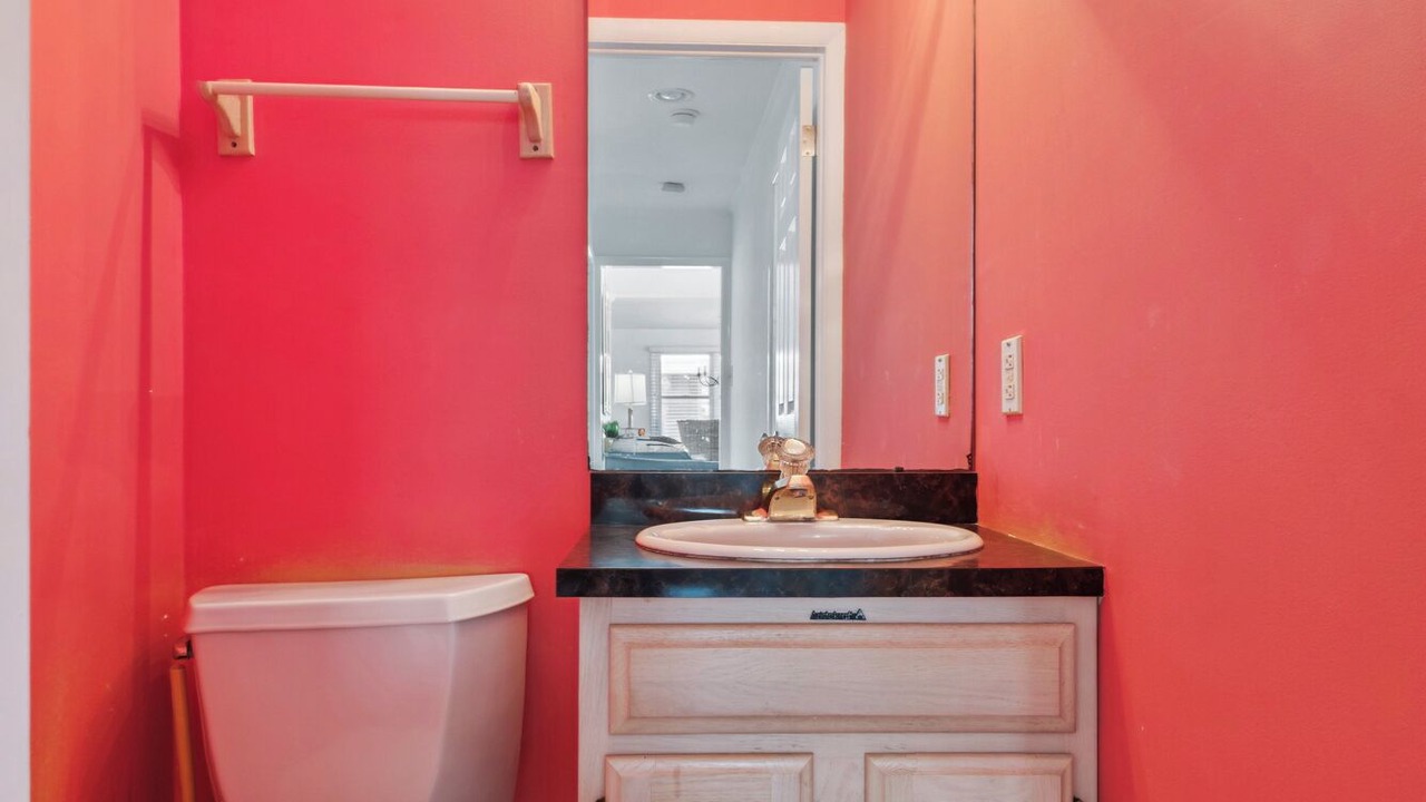 Photo of Bathroom in Avalon