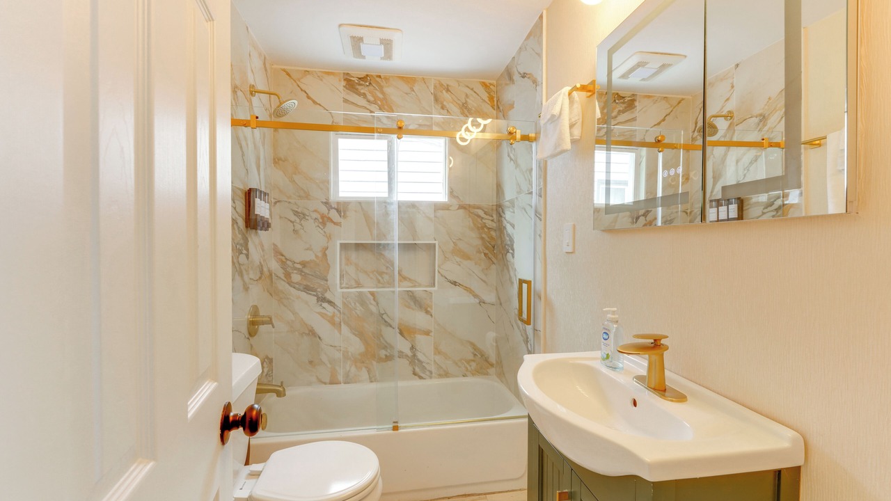 Photo of Bathroom in Youngstown