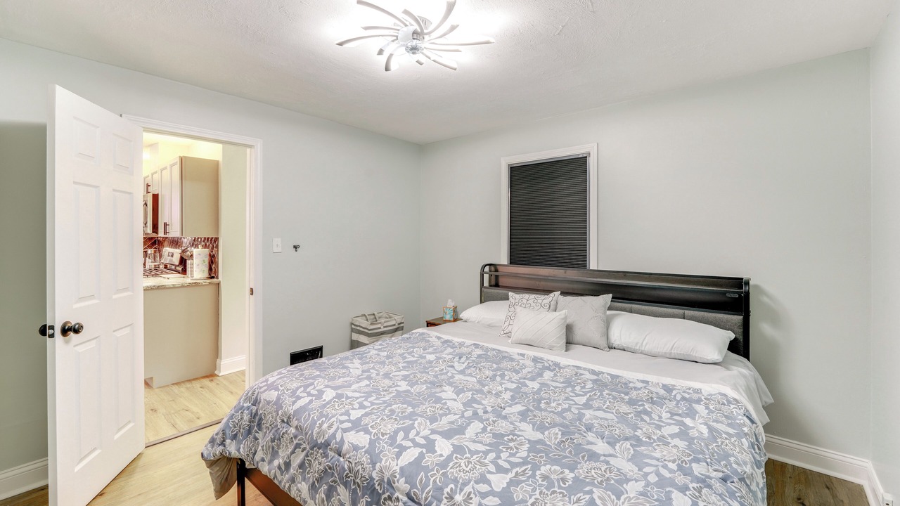 Photo of Bedroom in Youngstown