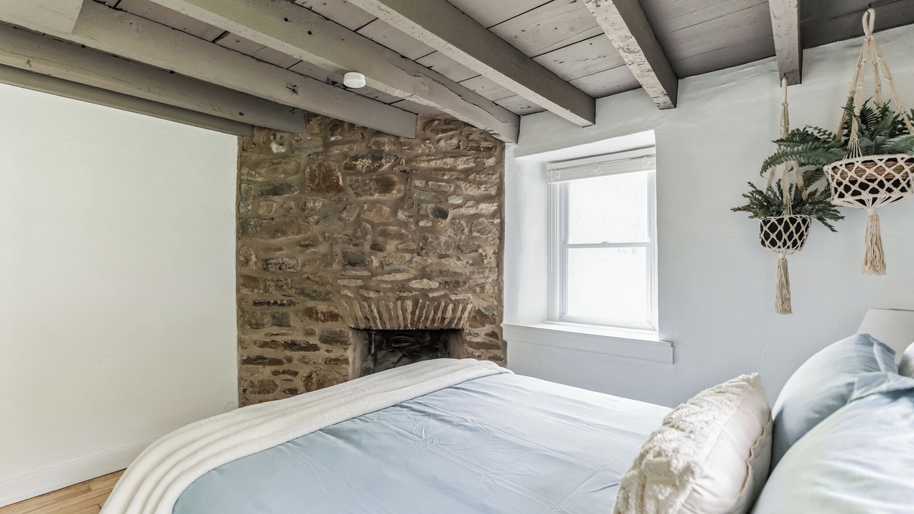 Photo of Bedroom in Wagontown
