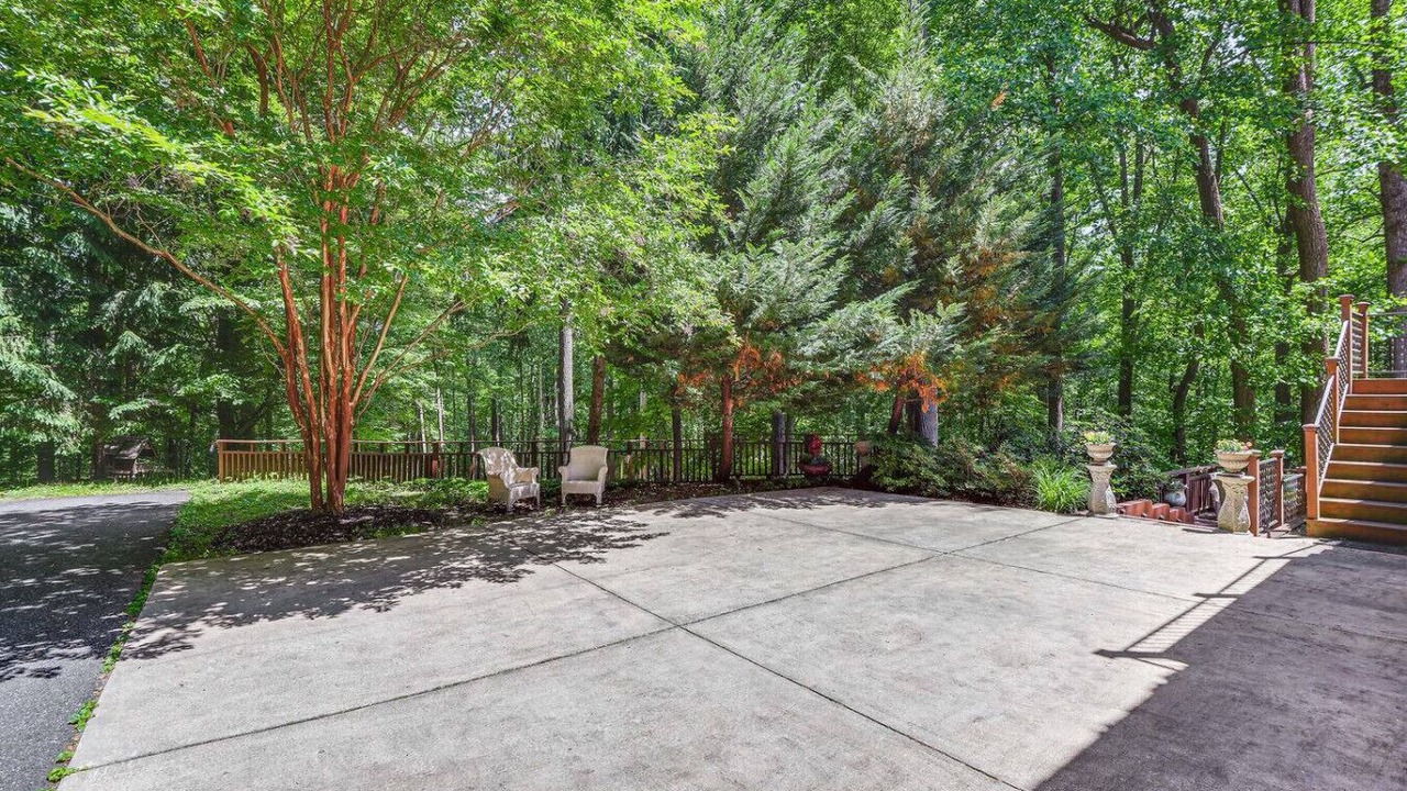 Photo of Outdoor in Long Green