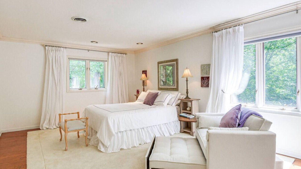 Photo of Bedroom in Long Green